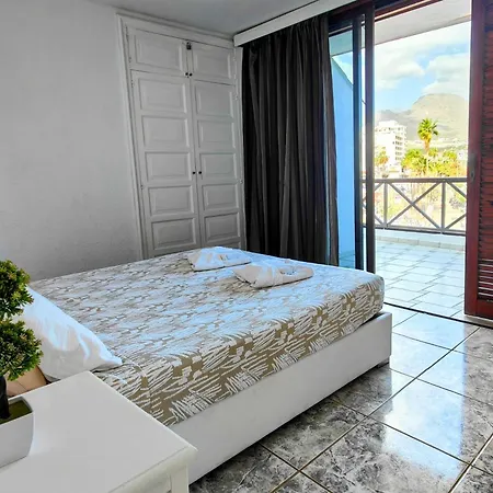 Atico En Parque Santiago I Apartment