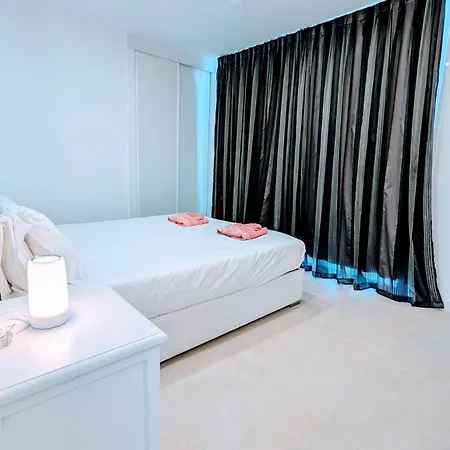 Appartement Atico En Parque Santiago I