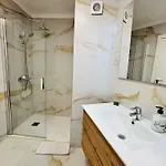 Atico En Parque Santiago I 아파트 플라야데라스아메리카스